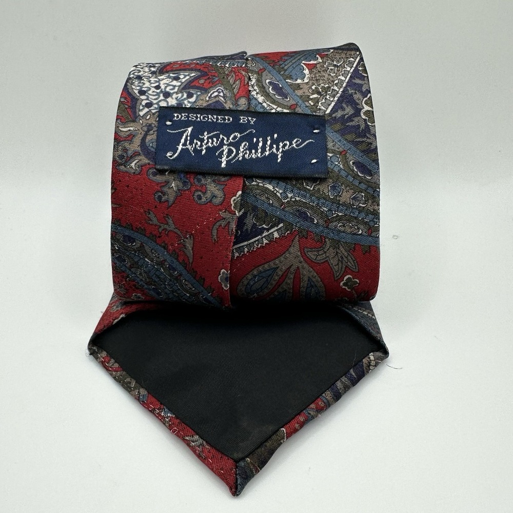 Vintage Arturo Philippe Red Blue Paisley Necktie USA Made Classic Tie - Picture 2 of 6